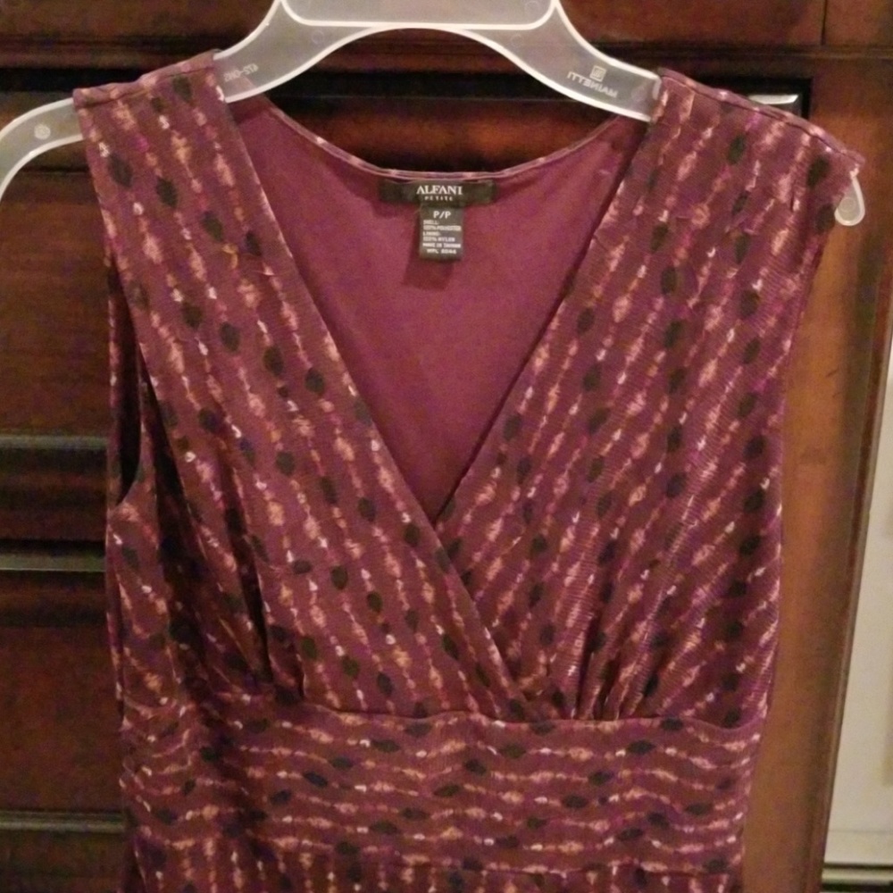 Sleeveless blouse